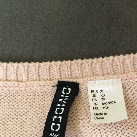 H&M Sweatshirt - Picture 6 of 7